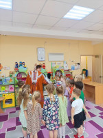 Ребята из группы «Радуга» познакомились с легендой о создании Камчатки Ребята из группы «Радуга» познакомились с легендой о создании Камчатки.