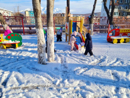 Рассказываем про зимнюю прогулку в группе «Ручеек» Рассказываем про зимнюю прогулку в группе «Ручеек».