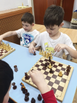 Поздравляем всех участников и победителей первенства МАДОУ «ЦРР — детский сад № 39» по шахматам!.